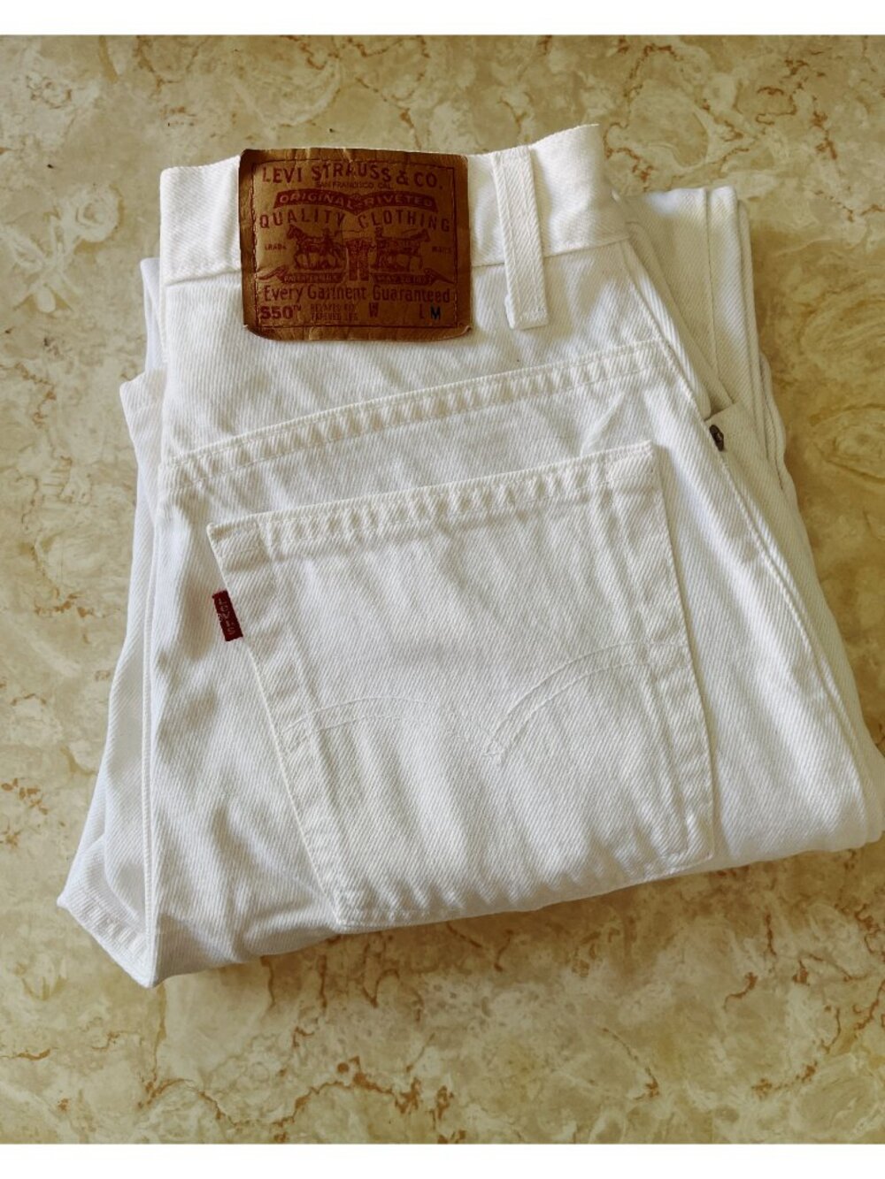VTG Levi's White 550 Jeans Sz 8 Misses Made in USA Relaxed Tapered